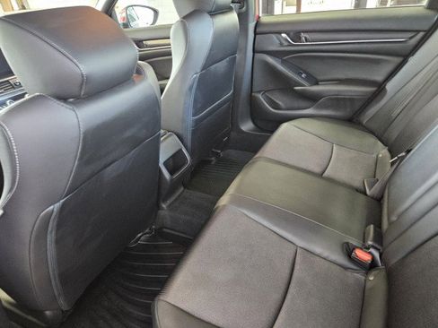 Used 2020 Honda Accord Sport image 9