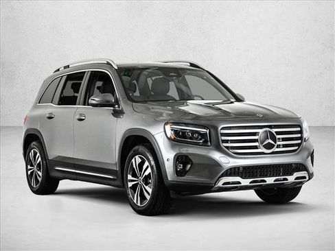 New 2026 Mercedes-Benz GLB 250 4MATIC image 3