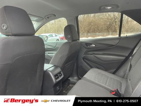 Used 2023 Chevrolet Equinox LT image 10