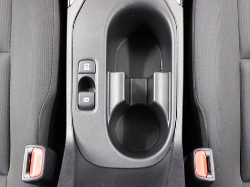 Used 2023 Toyota Corolla LE image 24