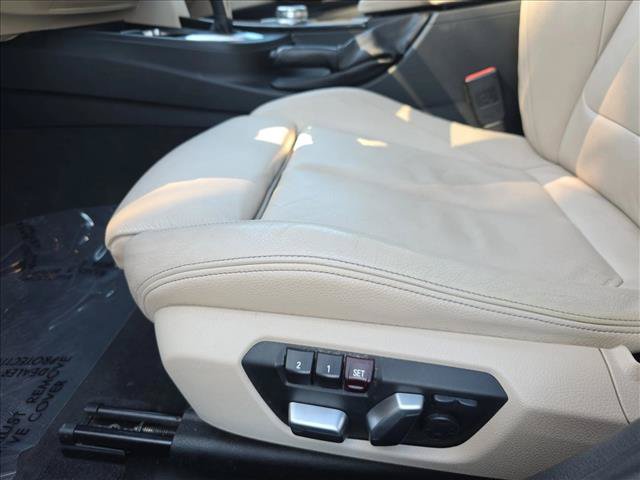 Used 2018 BMW 330i Gran Turismo xDrive AWD/4WD image 29