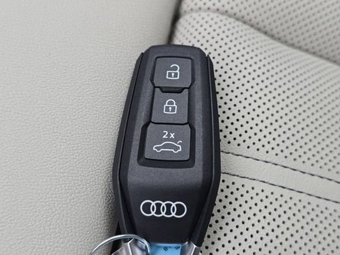 New 2025 Audi A5 2.0T Prestige image 28