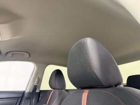 Used 2025 Nissan Sentra SR FWD image 24