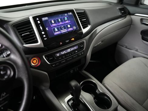 Used 2017 Honda Pilot EX image 21