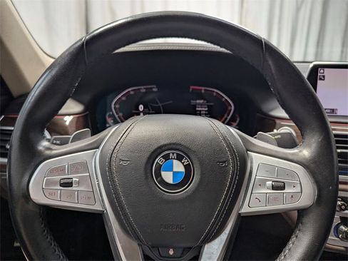 Used 2020 BMW 750i xDrive 750i xDrive w/ Executive Package image 23
