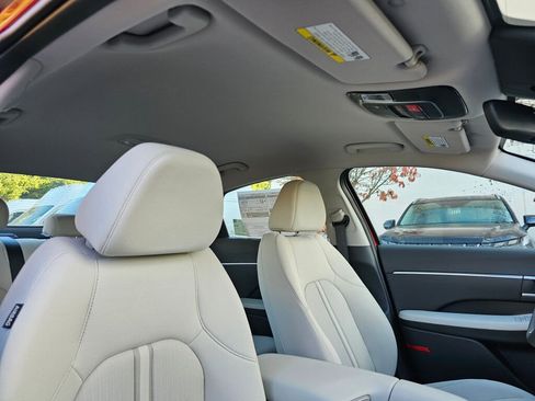 New 2025 Hyundai Sonata SEL image 11