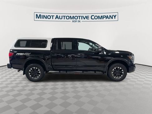 Used 2021 Nissan Titan PRO-4X w/ Pro-4x Convenience Package AWD/4WD image 9