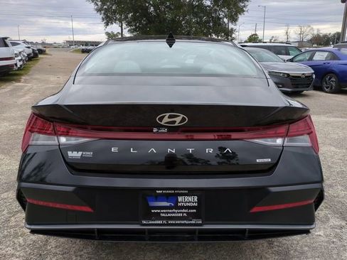 New 2026 Hyundai Elantra Limited image 6