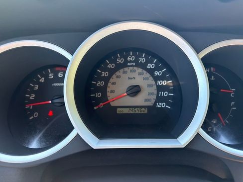 Used 2010 Toyota Tacoma 4x4 Double Cab image 16