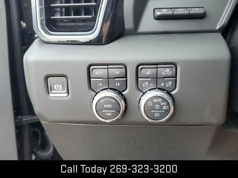 New 2025 GMC Sierra 2500 Denali w/ Denali Reserve Package image 19