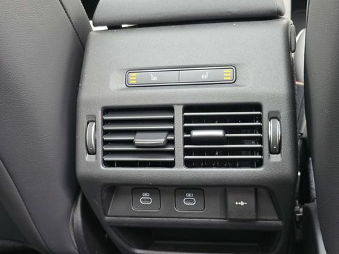New 2025 Land Rover Discovery Sport Dynamic SE AWD/4WD image 21