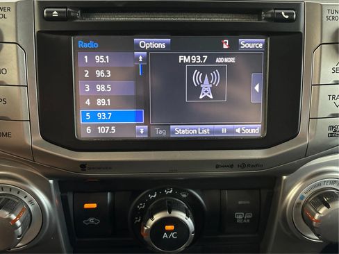 Used 2016 Toyota 4Runner SR5 Premium AWD/4WD image 41