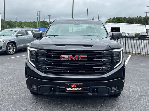 Used 2025 GMC Sierra 1500 Elevation RWD image 3