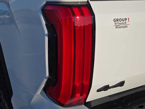 New 2026 Toyota Tundra SR5 AWD/4WD image 15