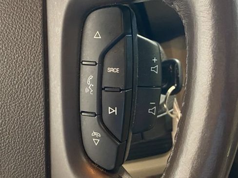Used 2011 Buick Enclave CX w/ Driver Confidence Package FWD image 40