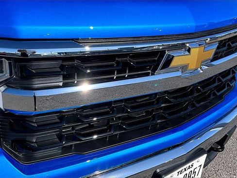 Used 2026 Chevrolet Silverado 1500 LT image 25