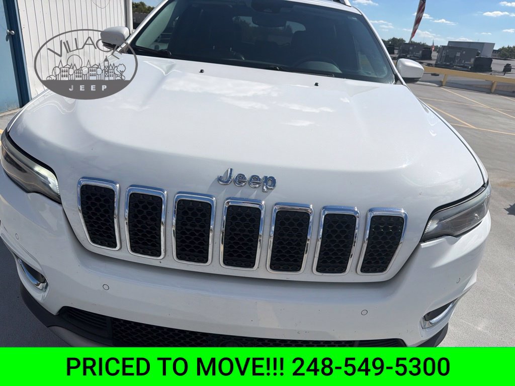 Used 2019 Jeep Cherokee Limited w/ Technology Group AWD/4WD image 16