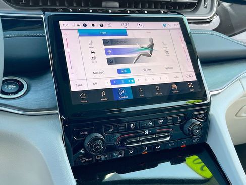 Certified 2023 Jeep Grand Cherokee L Overland w/ Rear Seat Video Group I image 16