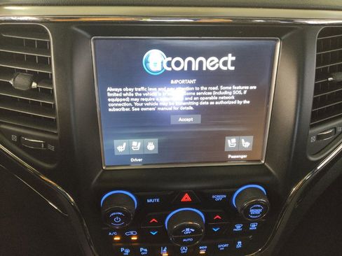 Used 2018 Jeep Grand Cherokee High Altitude AWD/4WD image 25