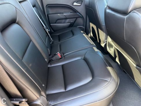 Used 2022 Chevrolet Colorado ZR2 AWD/4WD image 14