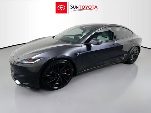 Used 2024 Tesla Model 3 Performance image 9