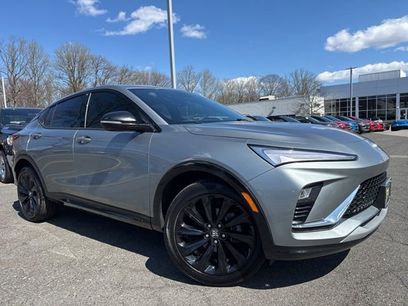 Used 2024 Buick Envista Sport Touring w/ Convenience I Package