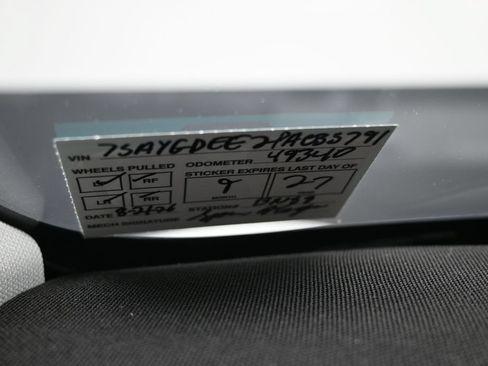 Used 2023 Tesla Model Y Long Range AWD/4WD image 9