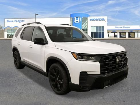 New 2026 Honda Pilot Black Edition image 8