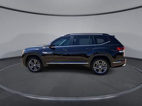 Used 2021 Volkswagen Atlas SE w/ Panoramic Sunroof Package FWD image 5