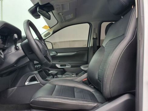 Used 2024 Ford Ranger Lariat w/ FX4 Off-Road Package AWD/4WD image 5