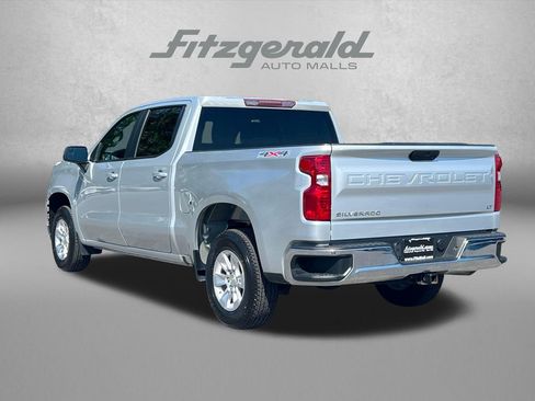 Used 2022 Chevrolet Silverado 1500 LT AWD/4WD image 10