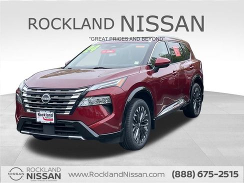Certified 2024 Nissan Rogue Platinum AWD/4WD image 1