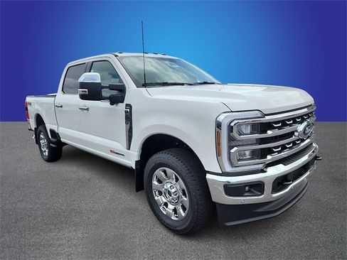 New 2025 Ford F250 Lariat w/ Lariat Ultimate Package image 2