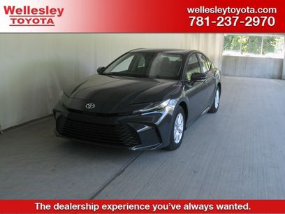 New 2025 Toyota Camry LE