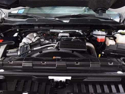 Used 2025 Chevrolet Silverado 2500 LTZ w/ LTZ Plus Package AWD/4WD image 31