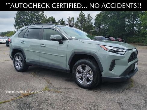 Used 2022 Toyota RAV4 XLE w/ Convenience Package AWD/4WD image 2