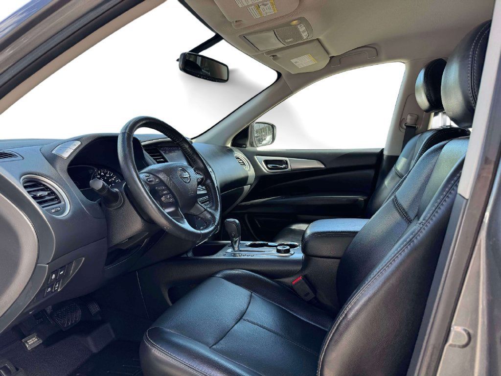Used 2020 Nissan Pathfinder SL w/ Cargo Package AWD/4WD image 13