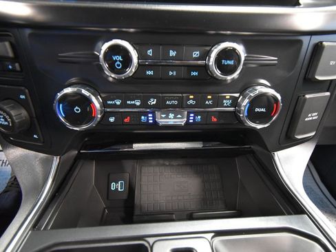 Used 2022 Ford F150 Platinum w/ Equipment Group 701A High image 16