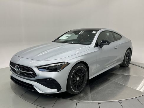 New 2026 Mercedes-Benz CLE 300 4MATIC Coupe image 3