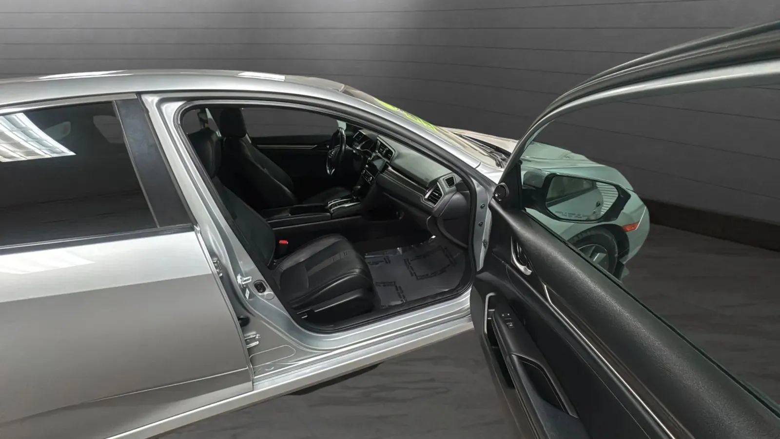 Used 2021 Honda Civic EX-L image 24