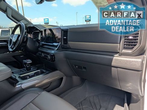Used 2023 Chevrolet Silverado 1500 ZR2 w/ Technology Package AWD/4WD image 28