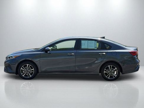 Certified 2024 Kia Forte LXS FWD image 4
