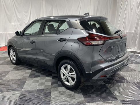 Used 2024 Nissan Kicks S image 2