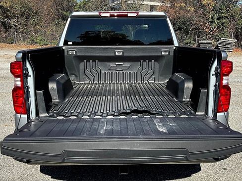 Certified 2025 Chevrolet Silverado 1500 Custom w/ Turbomax Blackout Package image 30