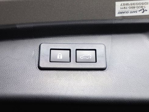 Used 2020 Subaru Outback Limited AWD/4WD image 21