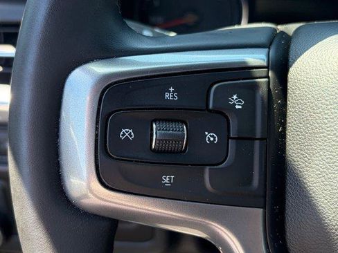 Used 2024 Chevrolet Tahoe LS RWD image 7