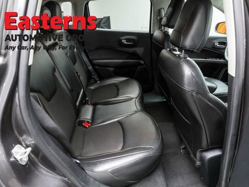 Used 2021 Jeep Compass Latitude w/ Driver Assistance Group image 22