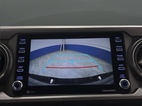 Used 2023 Toyota Tacoma TRD Off-Road image 8