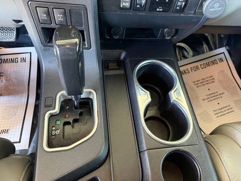 Used 2018 Toyota Sequoia Limited w/ Safety & Convenience Package AWD/4WD image 15