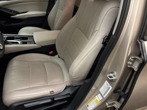 Used 2020 Honda Accord LX image 11